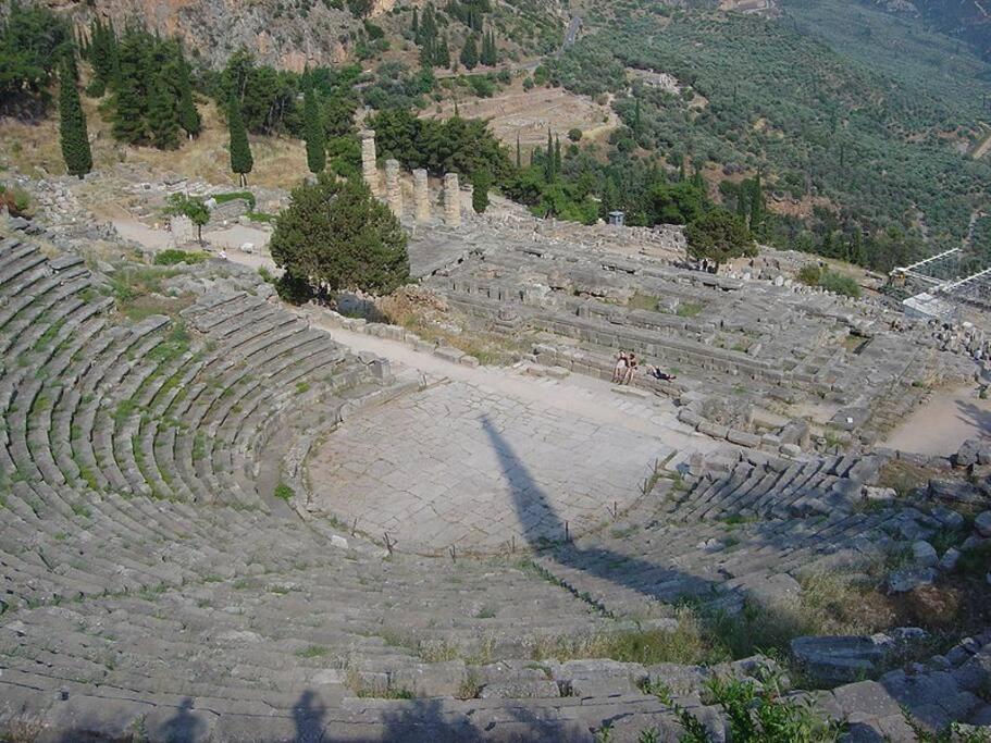 House In Delphi Villa Bagian luar foto